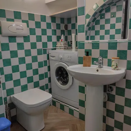 Bed and Breakfast Casa Mena 3*