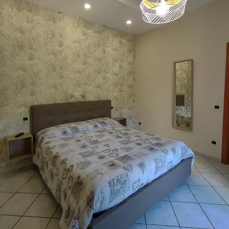 Casa Mena 3*