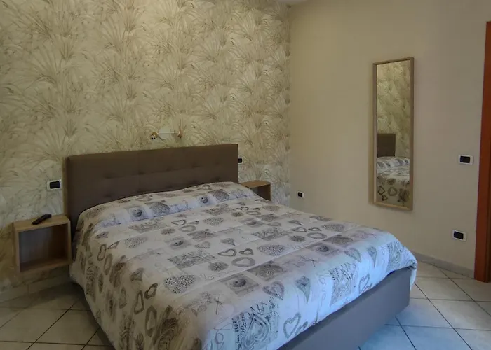 Casa Mena 3*